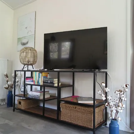 Modern Chalet With Dishwasher, Located In A In Nature Hoenderloo